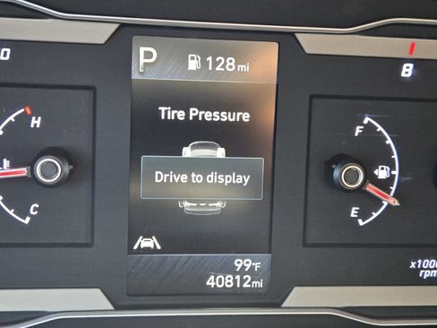 Certified 2024 Hyundai Santa Cruz SEL FWD image 23