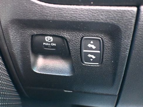 Used 2025 RAM 1500 Laramie w/ Sport Appearance Package AWD/4WD image 40