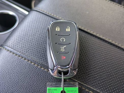 Used 2023 Chevrolet Traverse Premier w/ Redline Edition FWD image 37