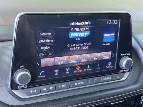 Used 2023 Nissan Rogue SL AWD/4WD image 14
