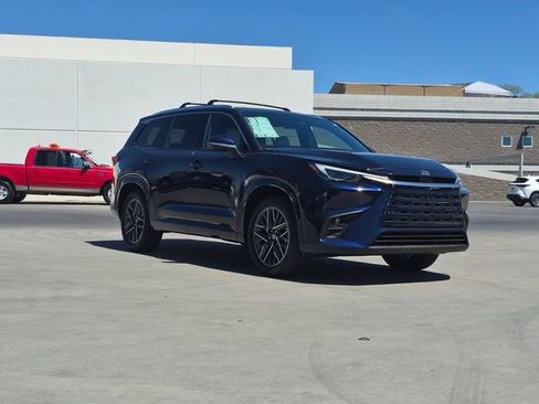New 2026 Lexus TX 350 AWD image 2