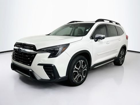 Used 2023 Subaru Ascent Limited w/ Technology Package AWD/4WD image 1