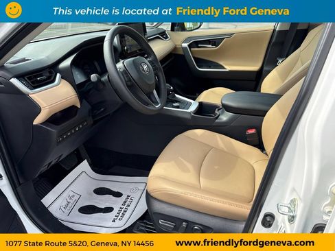 Used 2025 Toyota RAV4 Limited w/ Advanced Technology Package AWD/4WD image 9