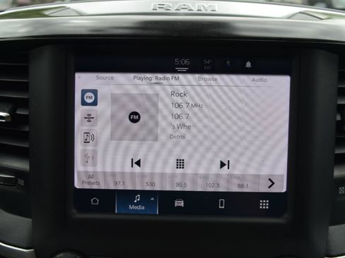 Used 2023 RAM 1500 Big Horn AWD/4WD image 27