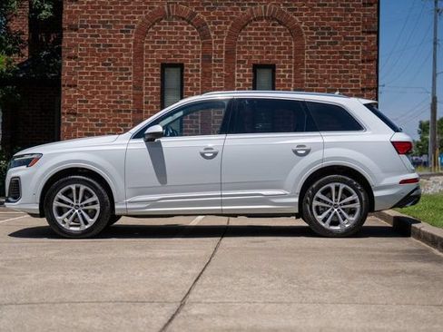 Used 2025 Audi Q7 2.0T Premium Plus AWD/4WD image 8