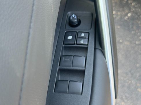 Used 2026 Toyota 4Runner 4WD image 11