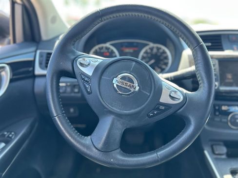 Used 2019 Nissan Sentra SV image 19