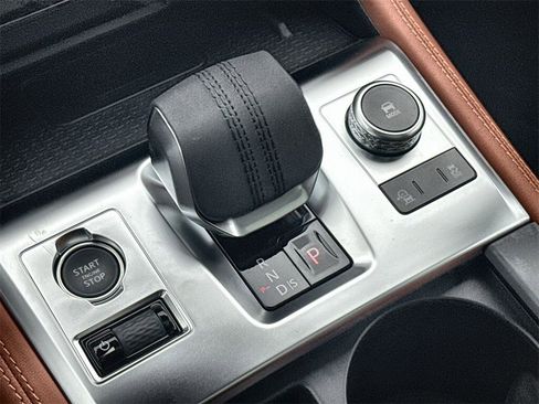 New 2026 Jaguar F-PACE R-Dynamic S image 27