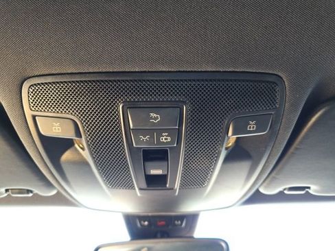 Used 2015 Mercedes-Benz GLA 250 4MATIC image 21