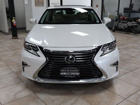 Used 2016 Lexus ES 350 w/ Luxury Package w/Wood Trim FWD image 8