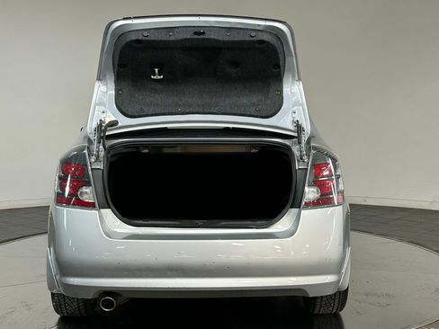 Used 2008 Nissan Sentra SE-R w/ Sunroof Pkg FWD image 25