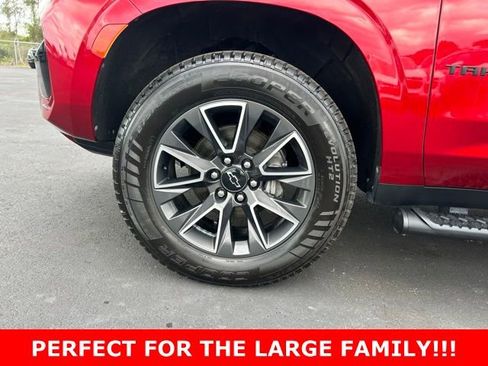 Used 2021 Chevrolet Tahoe Z71 w/ Z71 Signature Package AWD/4WD image 9