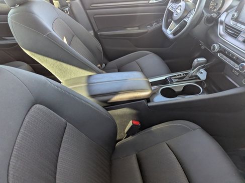 Certified 2024 Nissan Altima 2.5 SV image 12