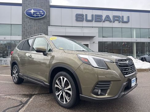 Used 2023 Subaru Forester Limited image 1