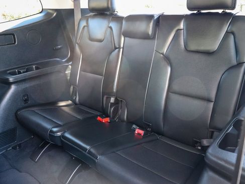 Used 2022 Kia Telluride S FWD image 22