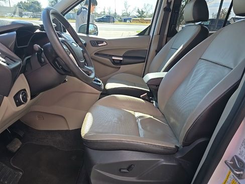 Used 2014 Ford Transit Connect XLT image 24