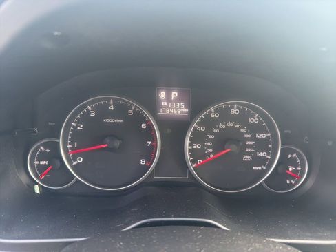 Used 2014 Subaru Outback 2.5i Premium image 30