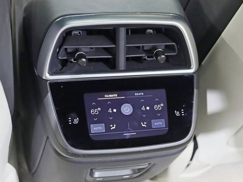 Used 2022 Lucid Air Grand Touring image 30