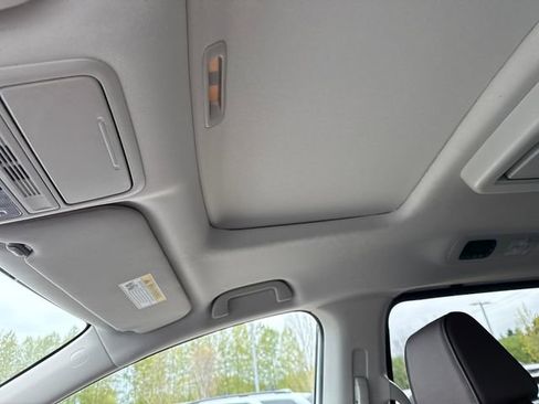 New 2026 Honda Odyssey Touring image 26