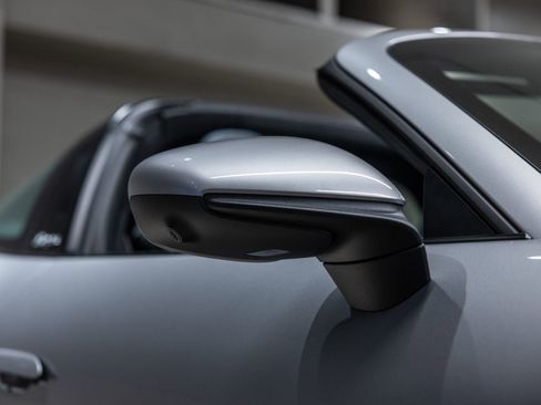 Certified 2023 Porsche 911 AWD/4WD image 10