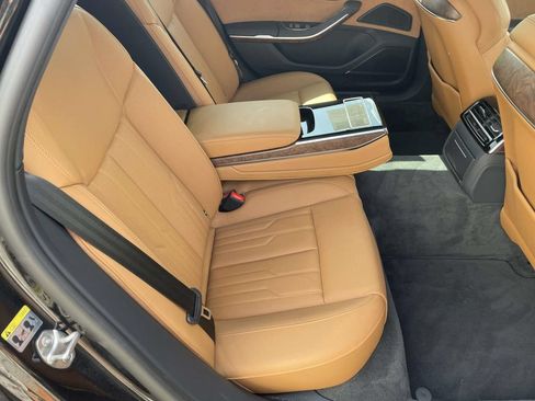 Used 2024 Audi A8 L 3.0T AWD/4WD image 18