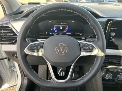New 2026 Volkswagen Taos S image 18