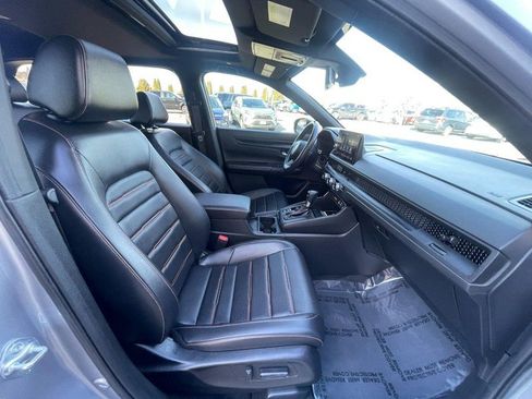 Used 2024 Honda CR-V Sport-L image 11
