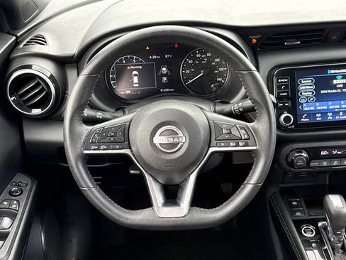 Used 2023 Nissan Kicks SR FWD image 23