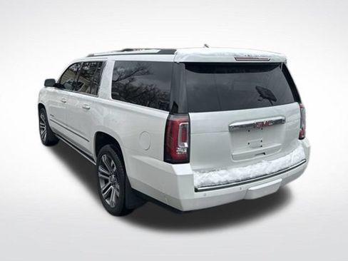 Used 2018 GMC Yukon XL Denali w/ Denali Ultimate Package AWD/4WD image 14