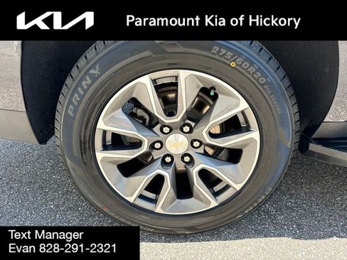 Used 2023 Chevrolet Suburban LS AWD/4WD image 9