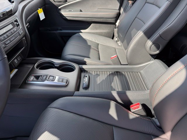 Used 2023 Honda Passport TrailSport image 24