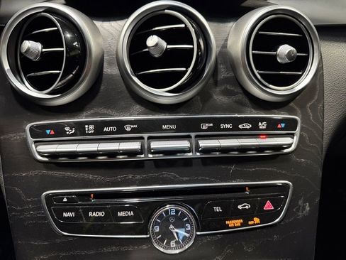 Used 2016 Mercedes-Benz C 300 4MATIC Sedan image 32