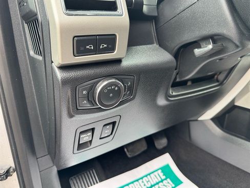 Used 2018 Ford F150 Lariat AWD/4WD image 13