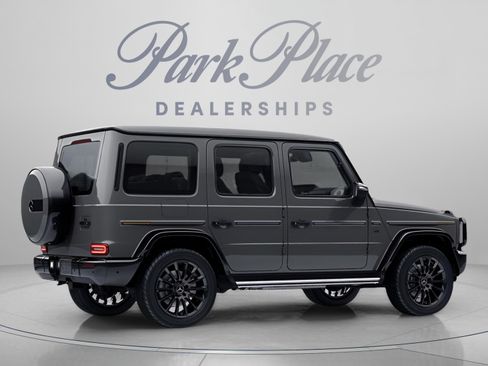 Used 2023 Mercedes-Benz G 550 image 25