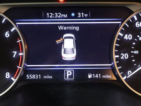 Used 2024 Nissan Sentra SV image 38