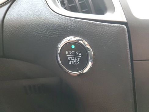 Used 2017 Ford Edge SEL w/ Equipment Group 201A image 24