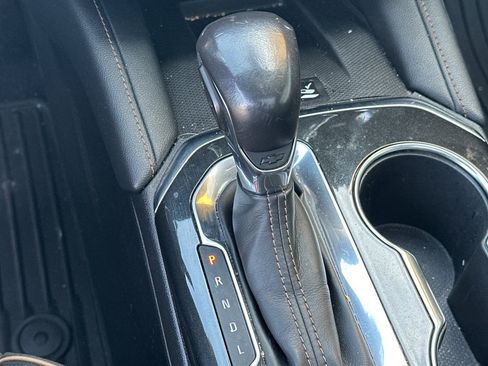 Used 2019 Chevrolet Blazer Premier w/ Sun and Wheels Package image 27