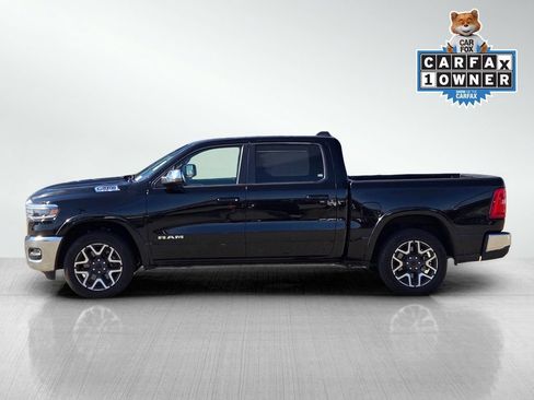 Used 2025 RAM 1500 Laramie AWD/4WD image 7