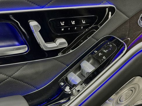 Used 2024 Mercedes-Benz S 580 4MATIC Sedan image 21