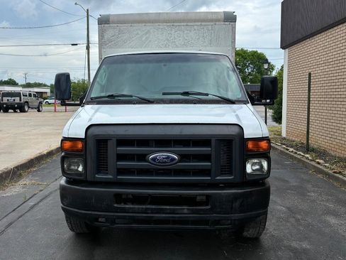 Used 2015 Ford E-350 and Econoline 350 Super Duty RWD image 7