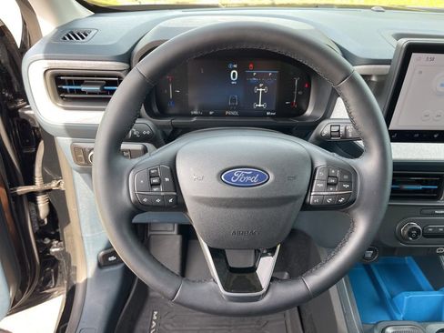 Used 2025 Ford Maverick XLT w/ XLT Luxury Package AWD/4WD image 16
