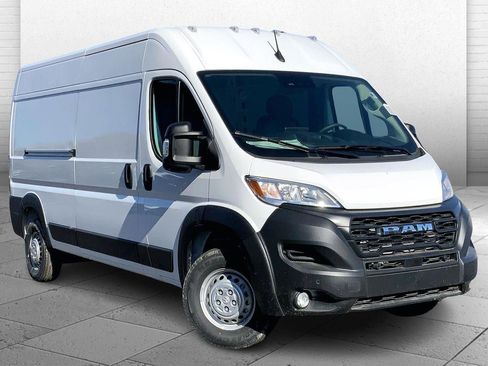 New 2025 RAM ProMaster 2500 w/ Premium Convenience Group image 1