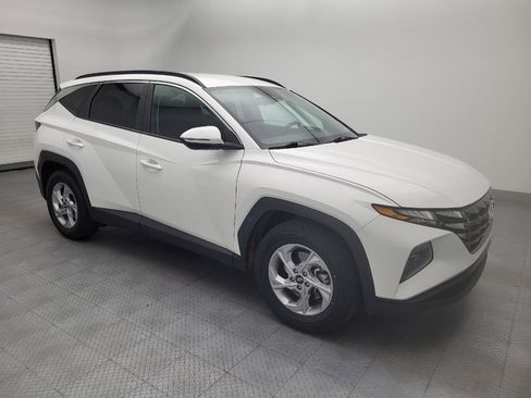 Used 2023 Hyundai Tucson SEL FWD image 11