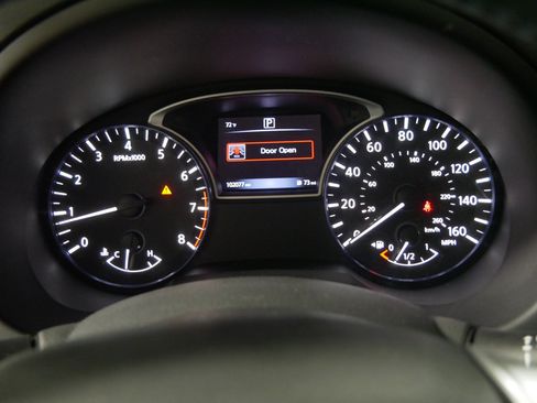 Used 2016 Nissan Altima 2.5 SR FWD image 21