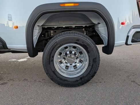 New 2026 GMC Sierra 3500 Denali Ultimate image 13