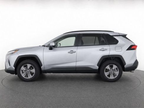 Used 2025 Toyota RAV4 XLE w/ Convenience Package AWD/4WD image 8