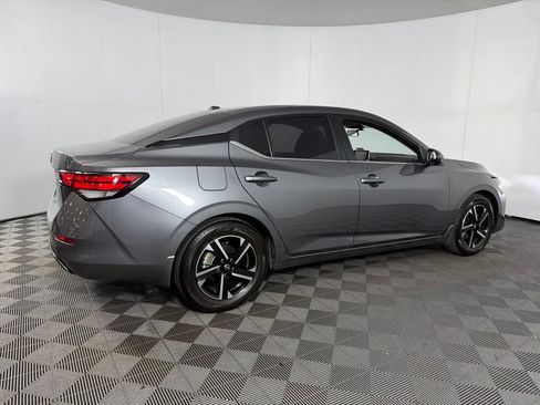 Used 2025 Nissan Sentra SV w/ All-Weather Package FWD image 8
