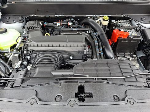 New 2025 Ford Maverick XL w/ 4K Tow Package image 19