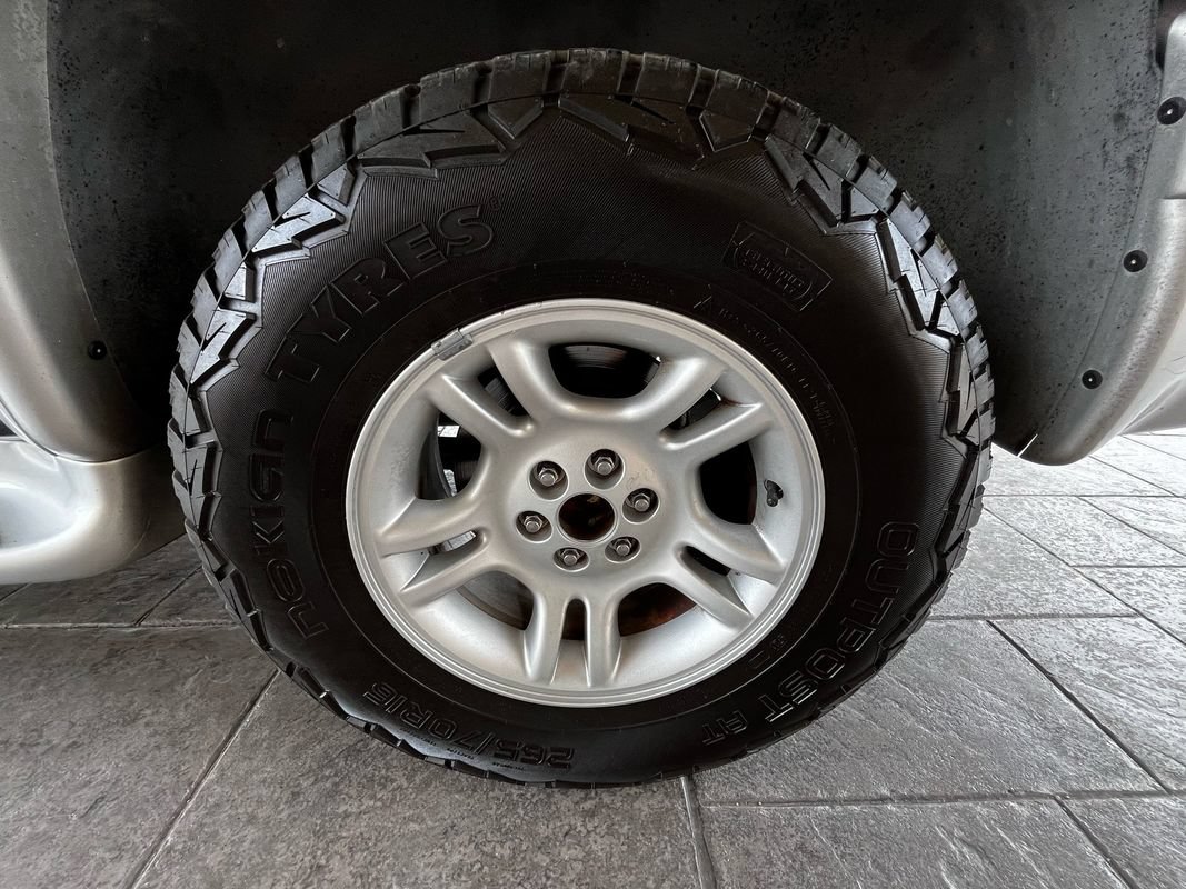 Used 2003 Dodge Durango SLT Plus AWD/4WD image 25