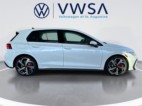 New 2026 Volkswagen GTI SE image 10
